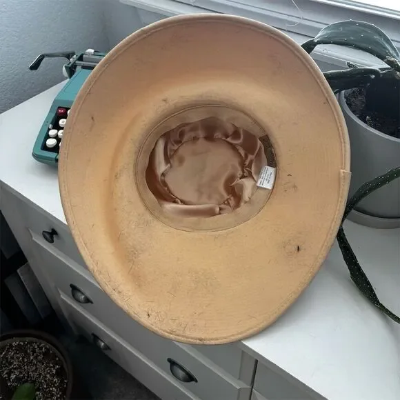 Midnight Velvet Vintage Beige Hat Beaded Bow & Feathers One Size - Picture 4 of 8